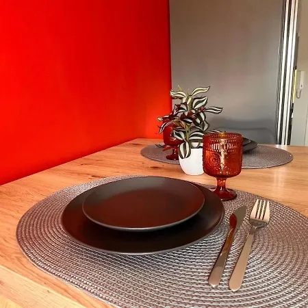 Chez Chantal - Boutique Апартаменты Галль